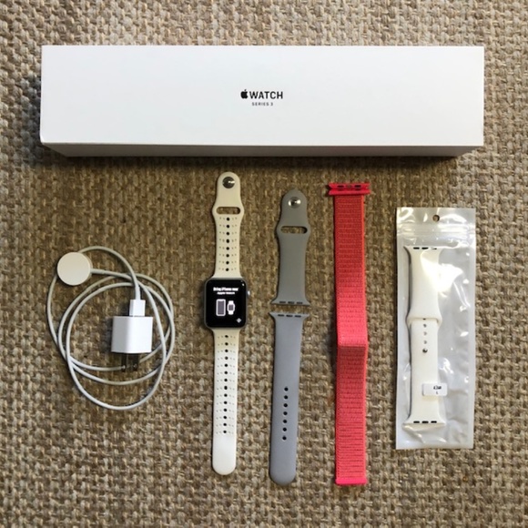 Apple Accessories - APPLE Watch Series 3 Smartwatch GPS